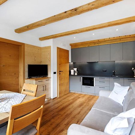 Ferienwohnung Ciasa Funtanies Puetia Sankt Martin in Thurn Exterior foto